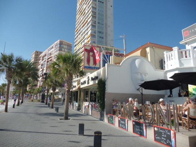 Apartmán Disponible En Abril-Wifi-3Hab, 6 Pers, -Piscina, Aire Acondi-Parking Opcionable Extra Benidorm Exteriér fotografie