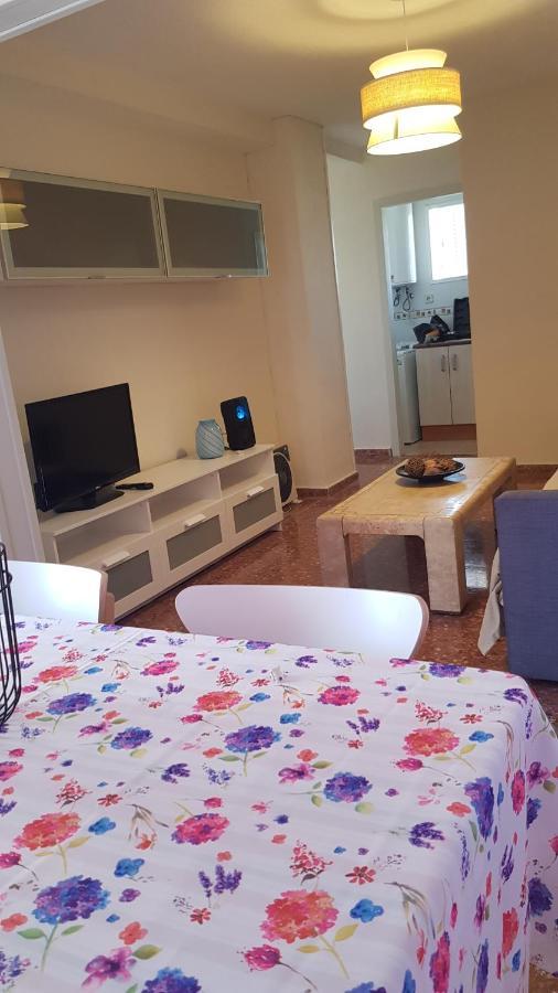 Apartmán Disponible En Abril-Wifi-3Hab, 6 Pers, -Piscina, Aire Acondi-Parking Opcionable Extra Benidorm Exteriér fotografie